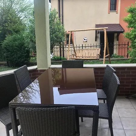 Villa Oral *